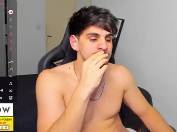 Chaturbate Sex Cam of derekcb