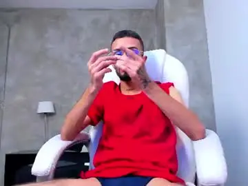 Chaturbate Live Sex of felipe_casttan