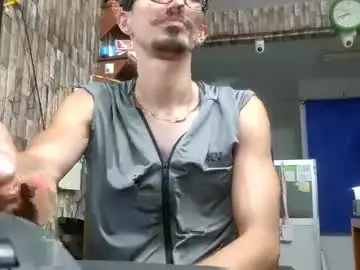 Chaturbate Free Porn Cam of jhosuamoore