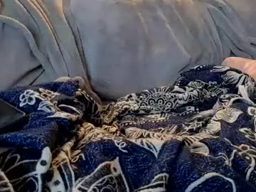 Chaturbate Live Sex of justcallmelaz
