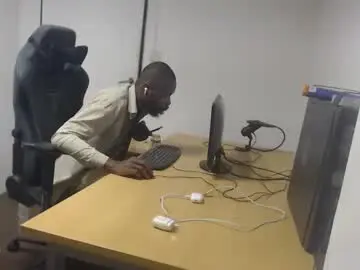 Chaturbate Free Porn Cam of masterdomfuck