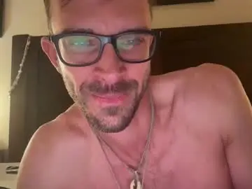 Chaturbate Adult Video Chat of hungrunner24