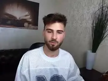 Chaturbate Free Porn Cam of kyloeast