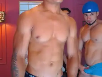 Chaturbate Best Webcam of hotcrew_