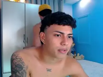 Chaturbate Live Sex Cam of hotcrew_