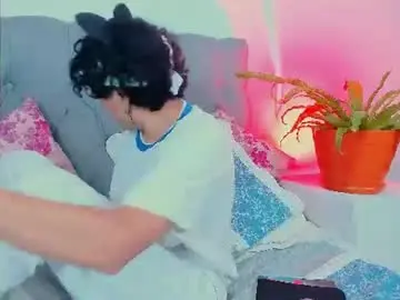 Chaturbate Live Sex Cam of aleme_00