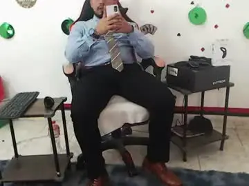 Chaturbate Best live sex cam show of kalethbigdick88