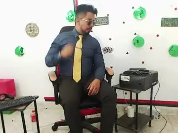 Chaturbate Free Live Porn of kalethbigdick88