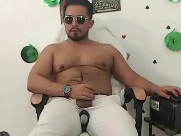 Chaturbate Best live sex cam show of kalethbigdick88