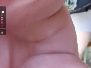 Chaturbate Live Sex Cam of straight_daddy_