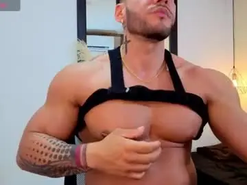 Chaturbate Best live sex cam show of zac_levis