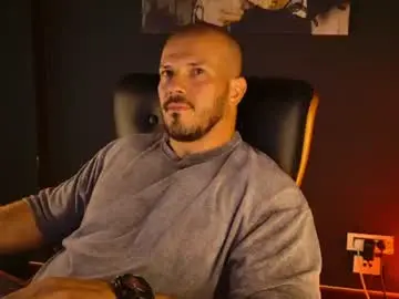 Chaturbate Best live sex cam show of angeloeric