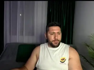Chaturbate Live Sex Cam of gold_alpha_boy