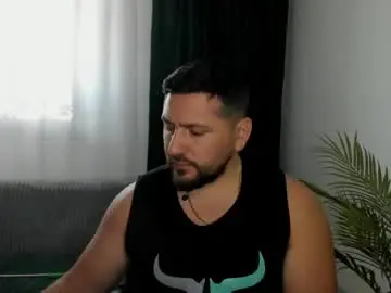 Chaturbate Nude Webcam of gold_alpha_boy