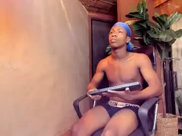 Chaturbate Live Porn of leonoconnor