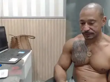 Chaturbate Live Sex of hebertgomes