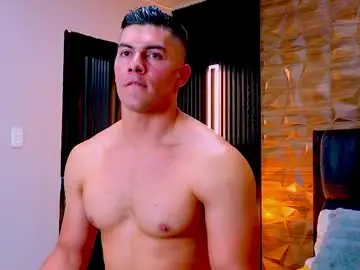 Chaturbate Free Porn Cam of hotfuckers4uu