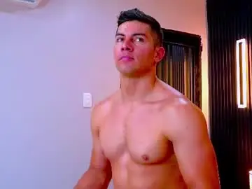 Chaturbate Free Porn Cam of hotfuckers4uu