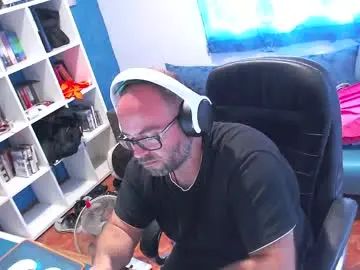 Chaturbate Watch Live Sex Cams of ravingr3d3