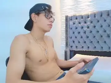 Chaturbate Adult Webcams of lenny_knox2