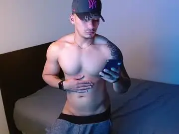Chaturbate Adult Video Chat of m1chaelx_