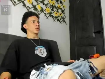 Chaturbate Best live sex cam show of maxxx_bigcock
