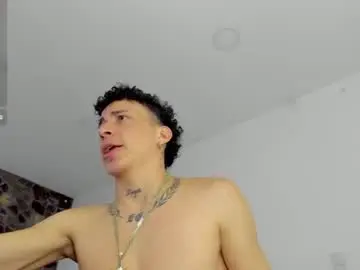 Chaturbate Live Sex Cam of maxxx_bigcock