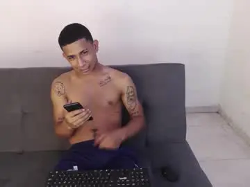Chaturbate Sex Cam of alphas_latins