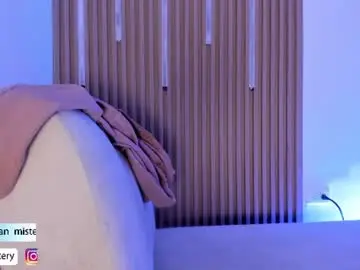 Chaturbate Watch Live Sex Cams of dorian_mystery