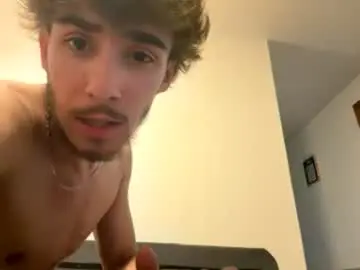 Chaturbate Live Sex Cam of smaiib0y