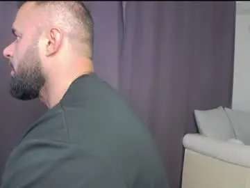 Chaturbate Nude Webcam of rickymiami1