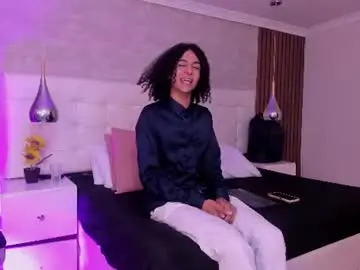 Chaturbate Free Porn Cam of kylepresly