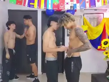 Chaturbate Live Sex Cam of masters_sexx