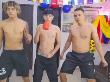 Chaturbate Best live sex cam show of masters_sexx
