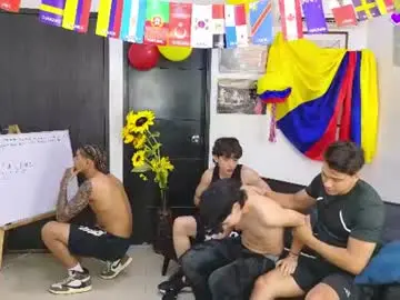 Chaturbate Best live sex cam show of masters_sexx