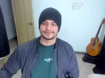 Chaturbate Sex Chat of loganhot22