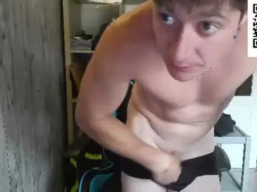 Chaturbate Sex Cam of frenchhornybibs