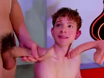 Chaturbate Free Porn Cam of chris18red