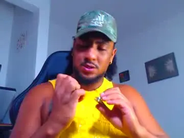 Chaturbate Adult Webcam of yosoy_enzo2020