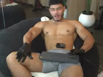 Chaturbate Best live sex cam show of andrewcollen