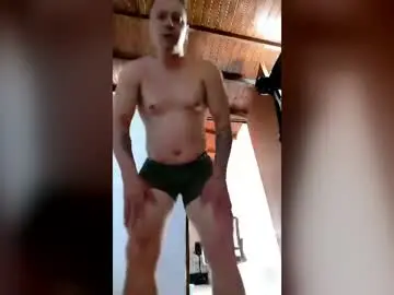 Chaturbate Free Porn Cam of dantelaamenaza1020