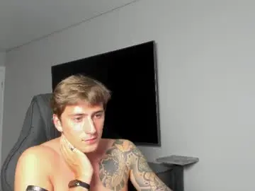 Chaturbate Best live sex cam show of krishort