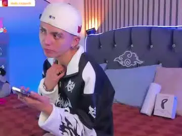 Chaturbate Free Porn Cam of maiky_cooper01