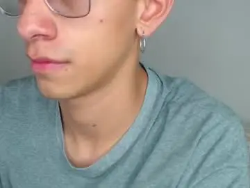 Chaturbate Live Porn of evantier