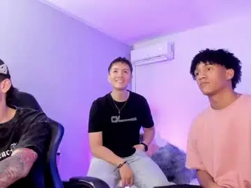 Chaturbate Live Porn of handsomeboys19