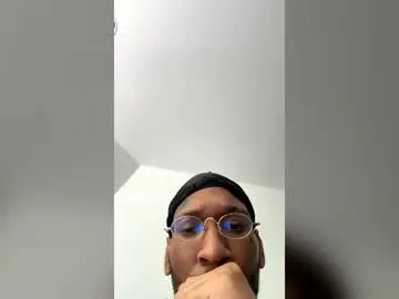 Chaturbate Private Sex Chat of heyitsbobbybrown