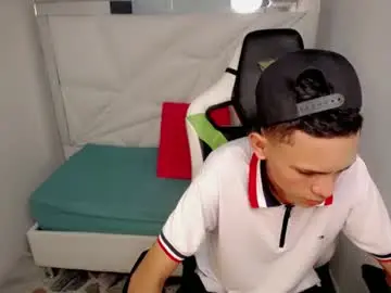 Chaturbate Sex Chat of sombra_18