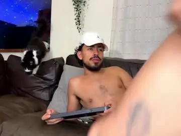 Chaturbate Adult Webcam of aaron_wheel