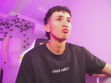 Chaturbate Watch Live Sex Cams of dylan_blue_