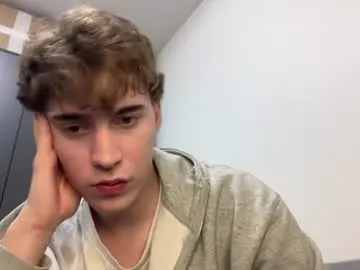 Chaturbate Free Live Porn of kevin_martin8